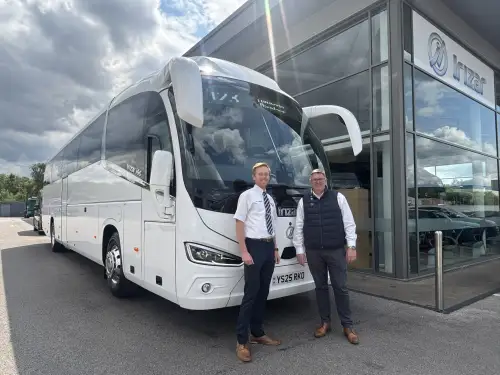 Click Here To Enlarge This Photo Of Hammonds Coaches Ltd